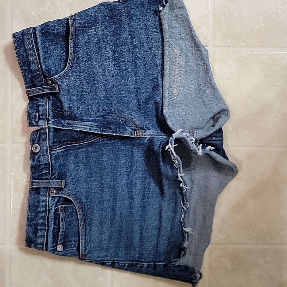 Abercrombie women shorts